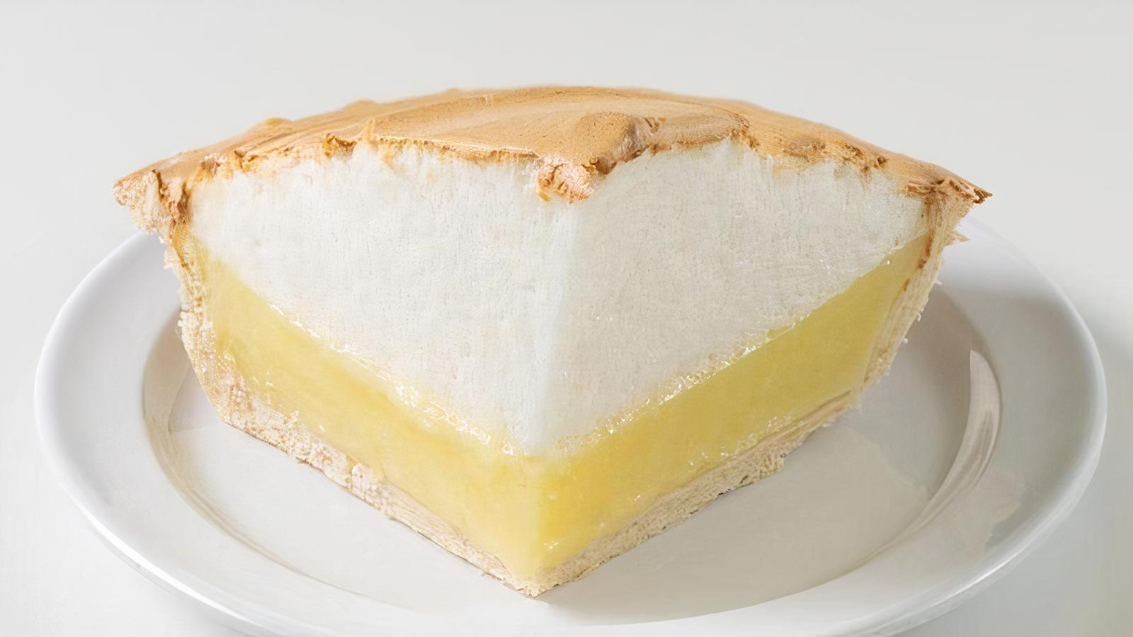 LEMON MERINGUE PIE (SLICE)