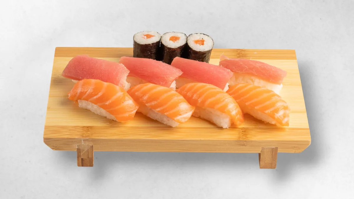 Sake Maguro Sushi Set Mittel