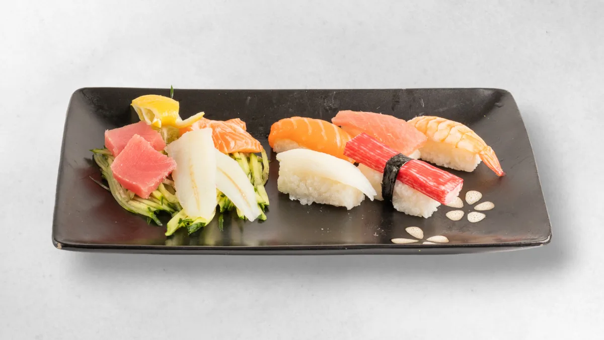 Sushi Sashimi Teller klein