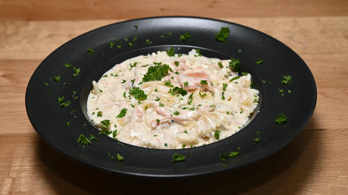 Farfalle al salmone