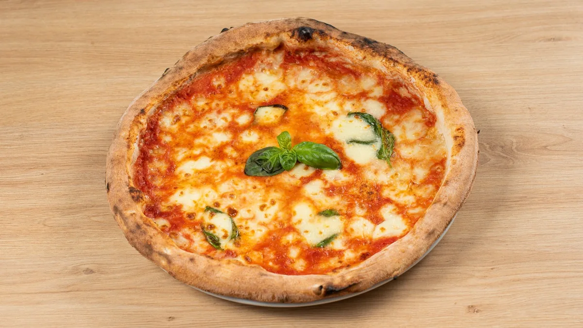 Margherita pizza