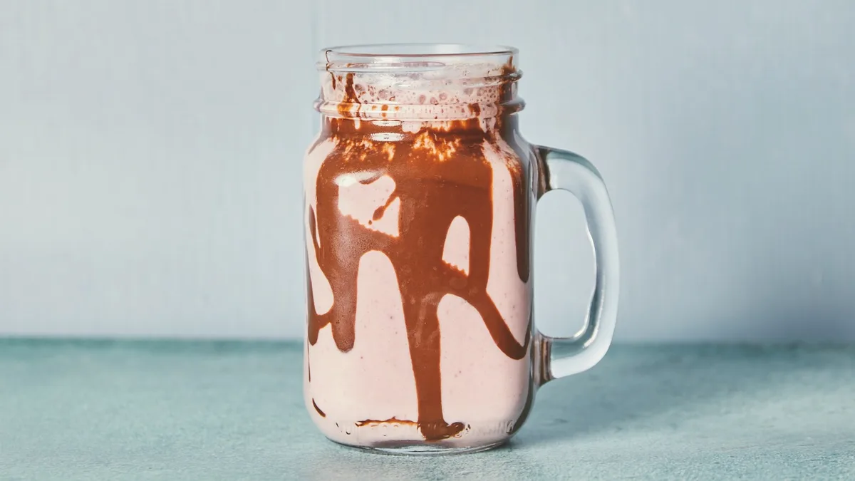 Jordbær Milkshake 0,4 l