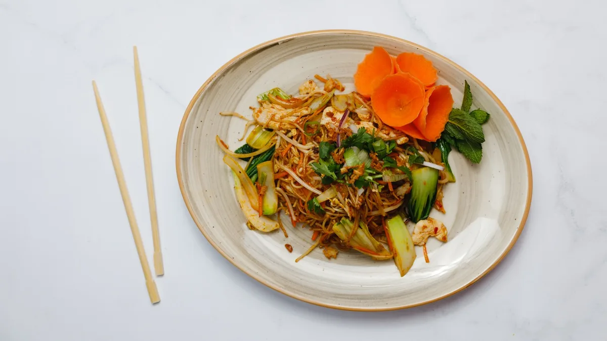 32 Bún Xào