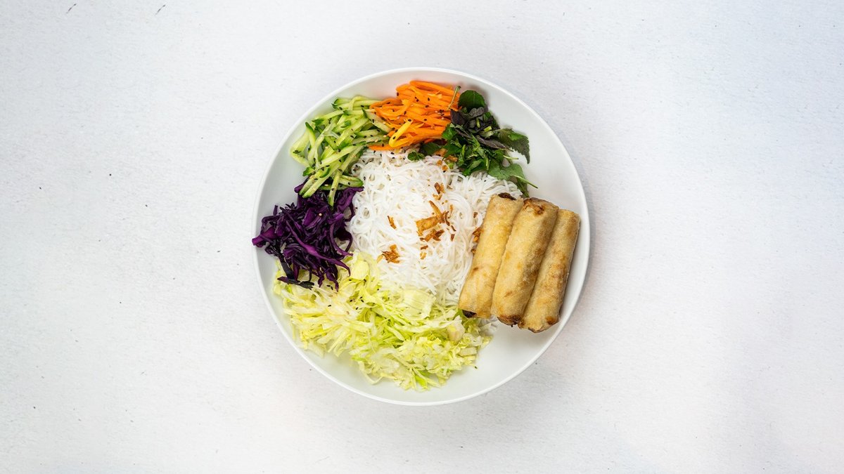 21. Bún nem