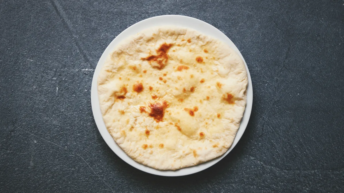 49. Tandoori Naan (V)