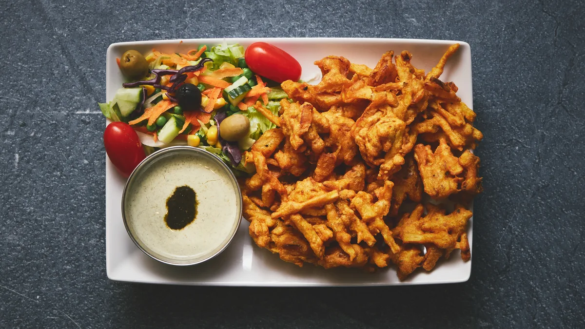 9. Mix Pakoras (V)