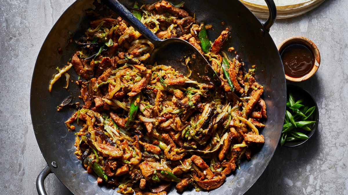 75. Moo Shu Pork with 5 Pancakes