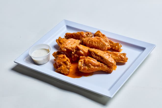 30 Buffalo Wings