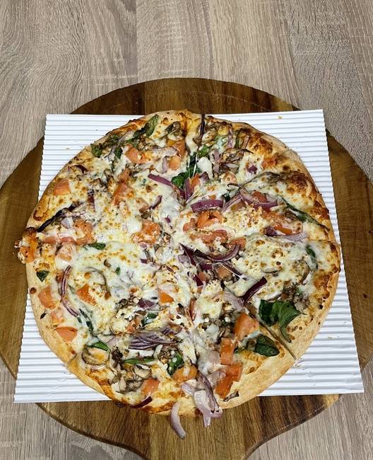Greek Spinach Pizza