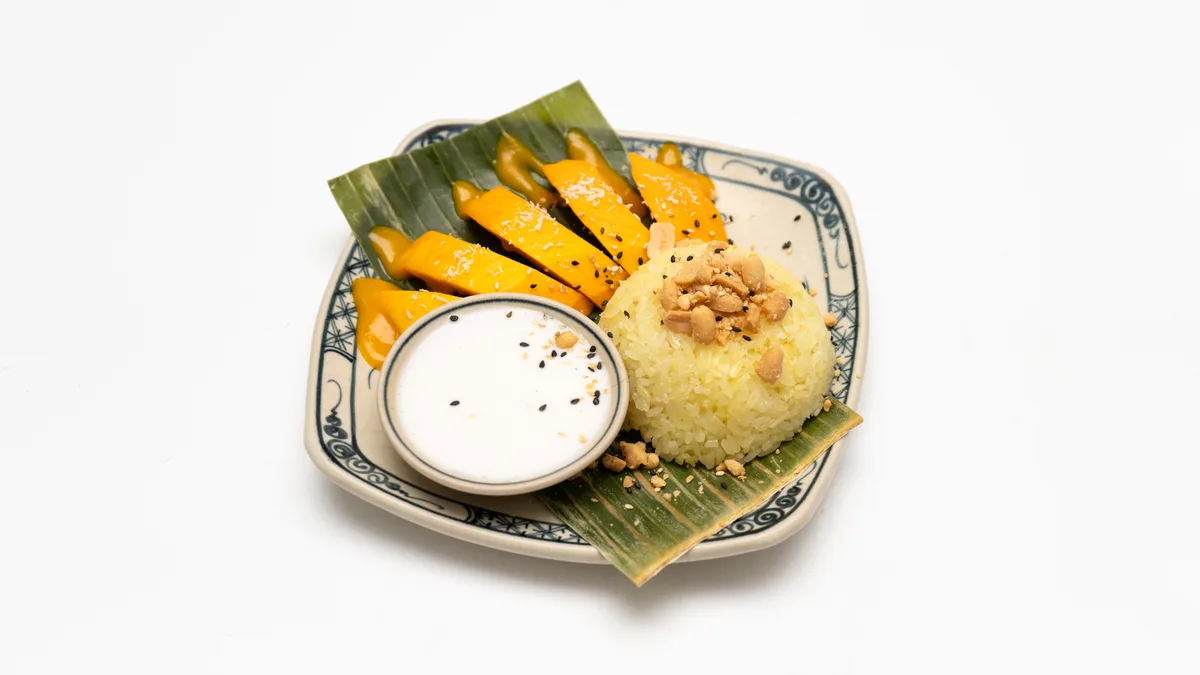 Mango sticky rice