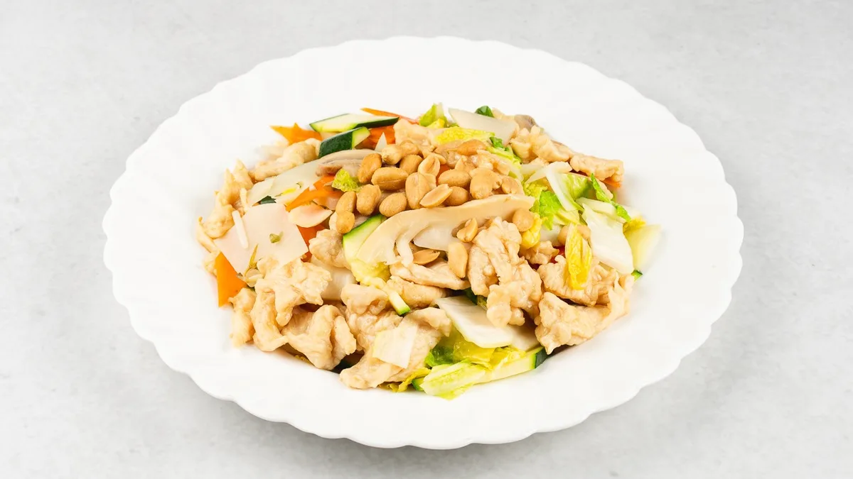 033 Chicken in Gongbao style
