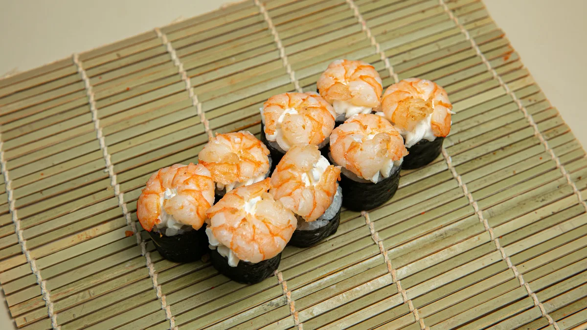 Acılı Ebi Roll (8 əd.)