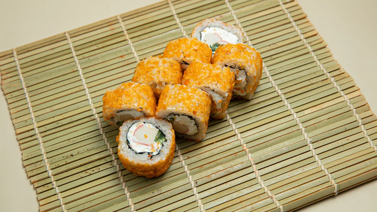 Çipsi Roll Krab ilə (8 əd.)