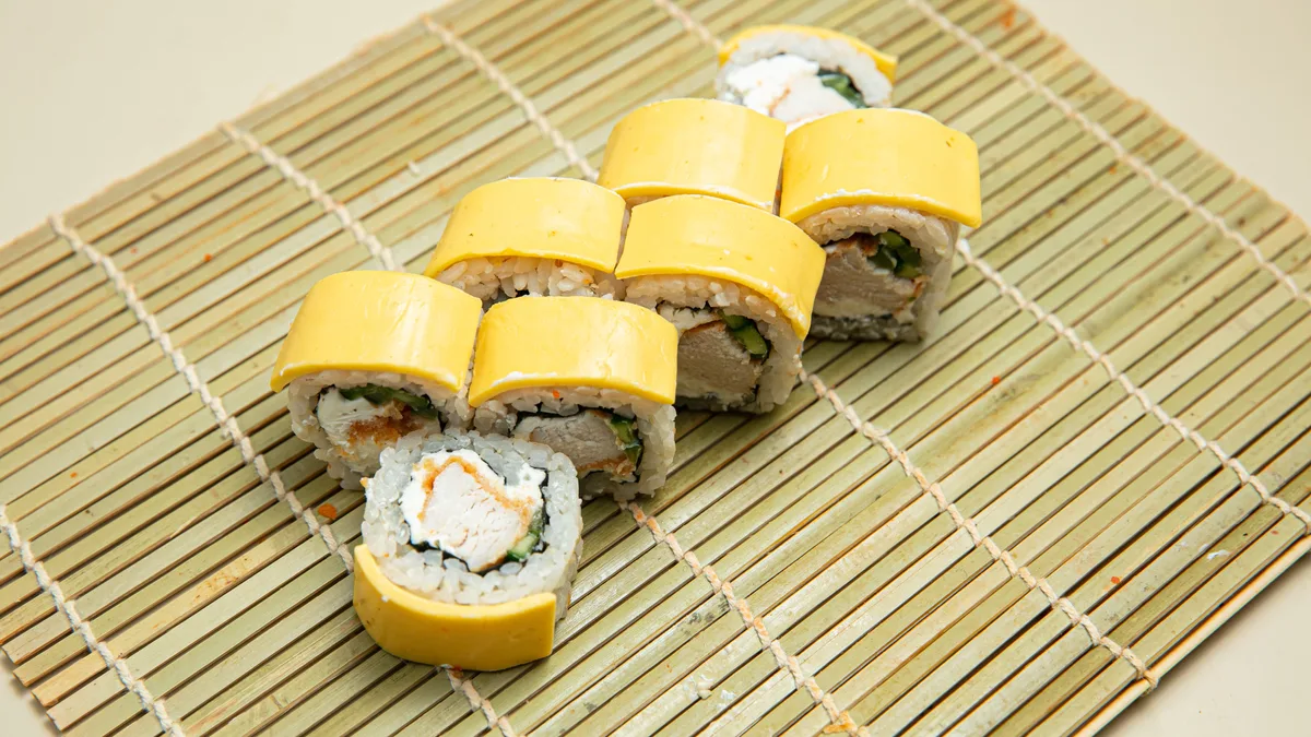 Pendirli Roll Krab ilə (8 əd.)