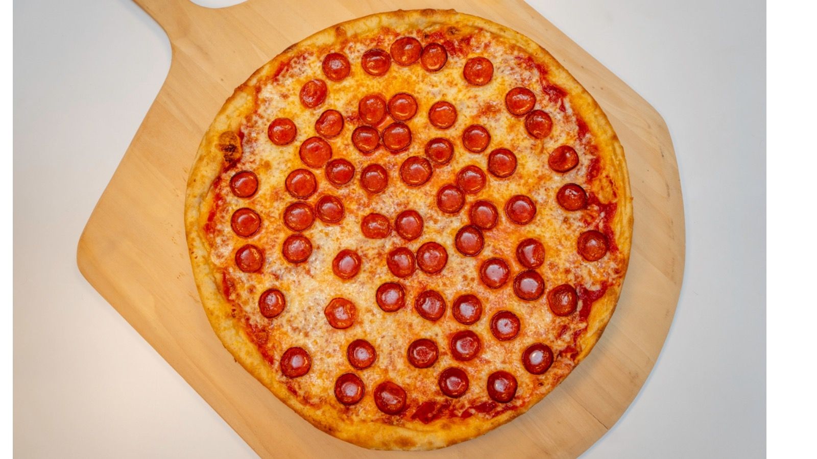LG Pepperoni Pizza