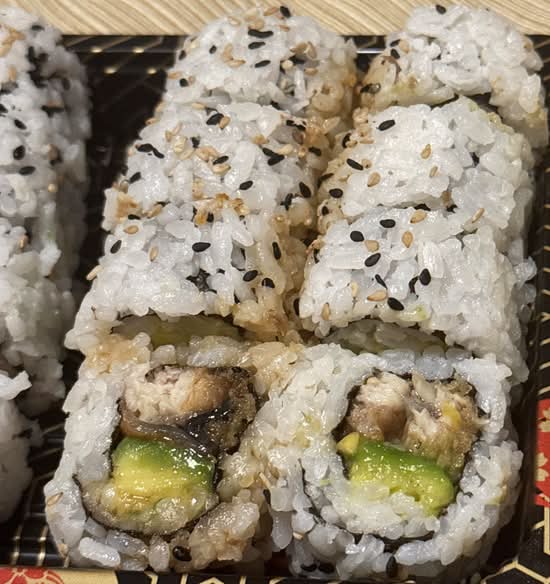 Eel Avocado Roll