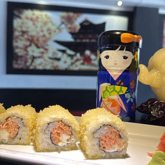 Hot Crab Cream Cheese Roll