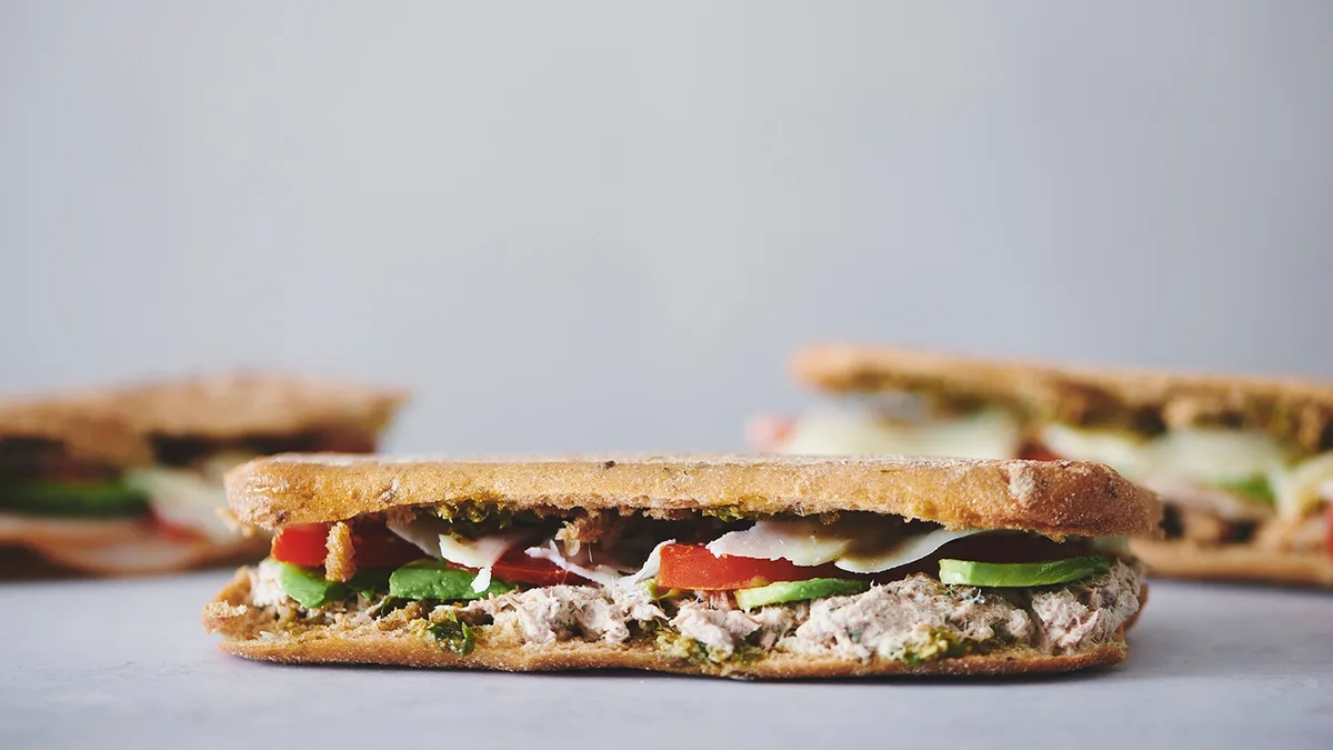 Veggie sandwich (V)