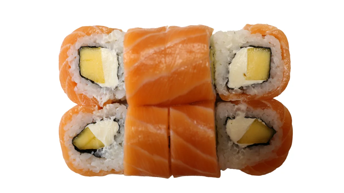 Salmon Mango roll