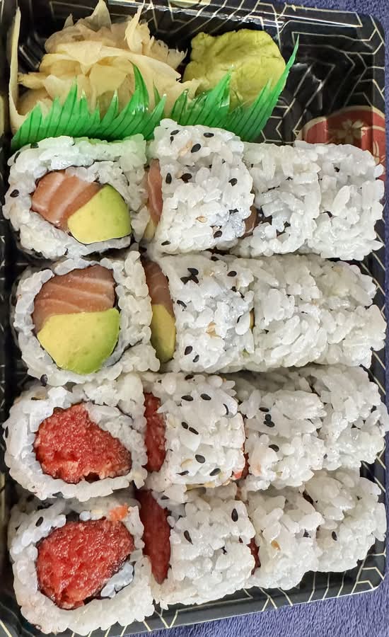 Salmon Avocado Roll