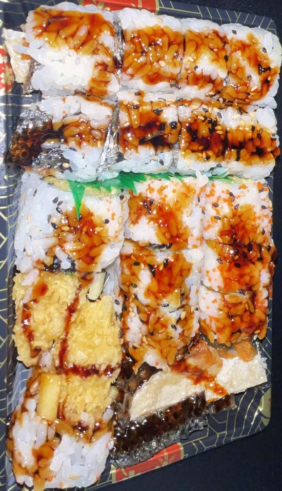 Salmon Skin Roll