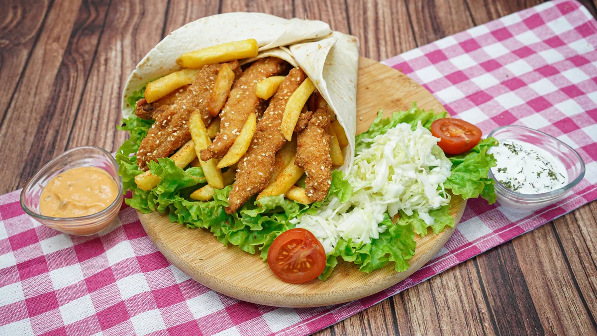 Crunchy chicken wrap