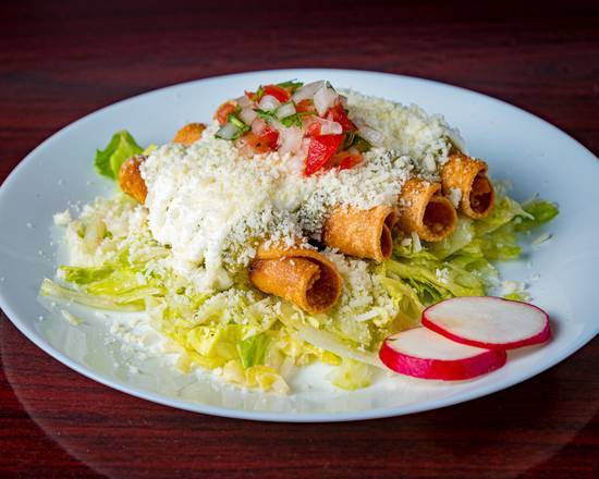 Flautas de pollo