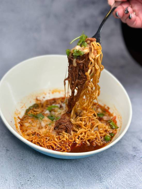 RAMEN DE BARBACOA ( BIRRIA)
