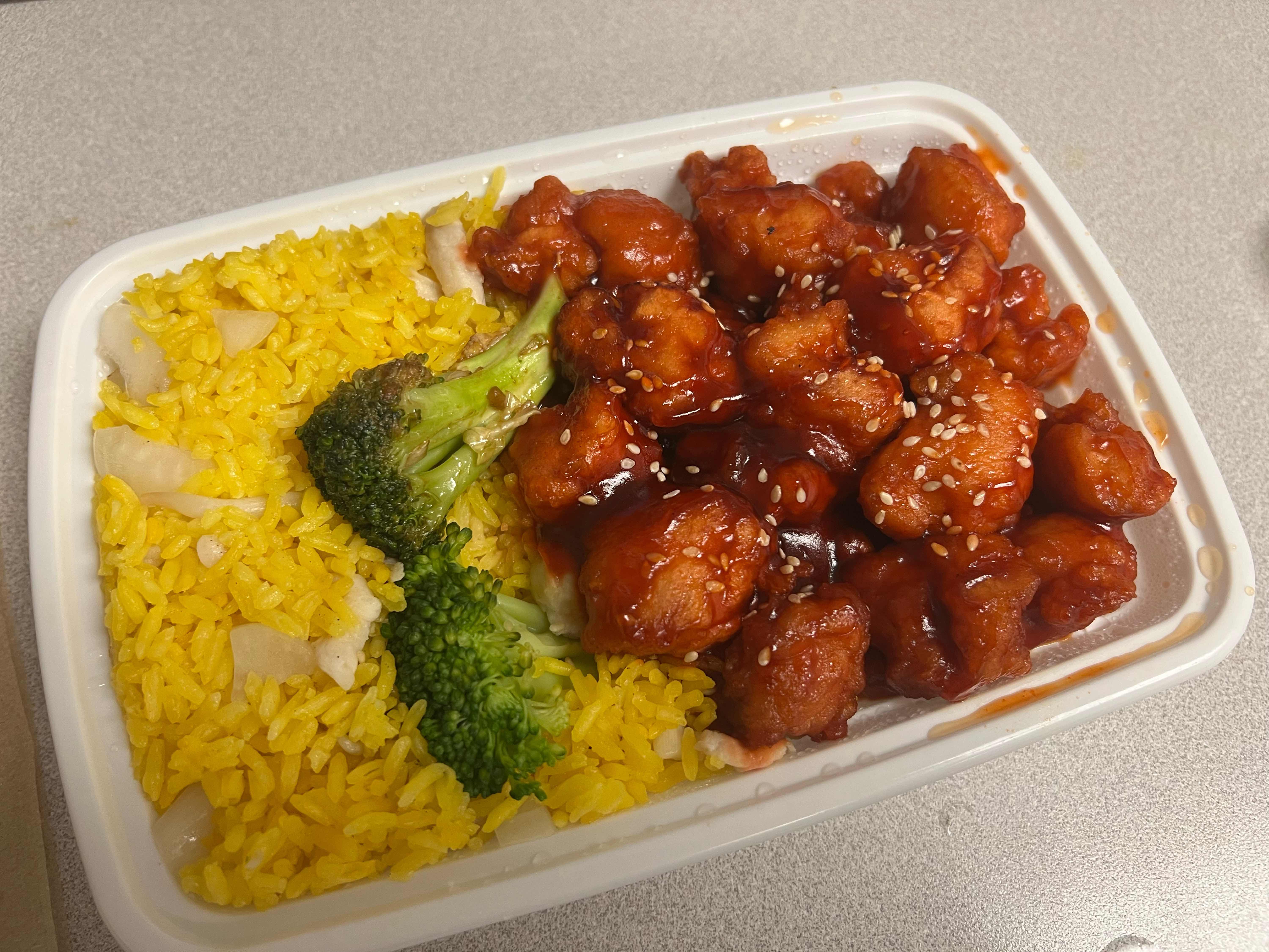 Sesame Chicken Combo Platter