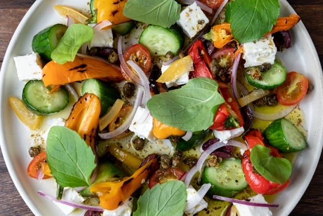 GREEKISH SALAD