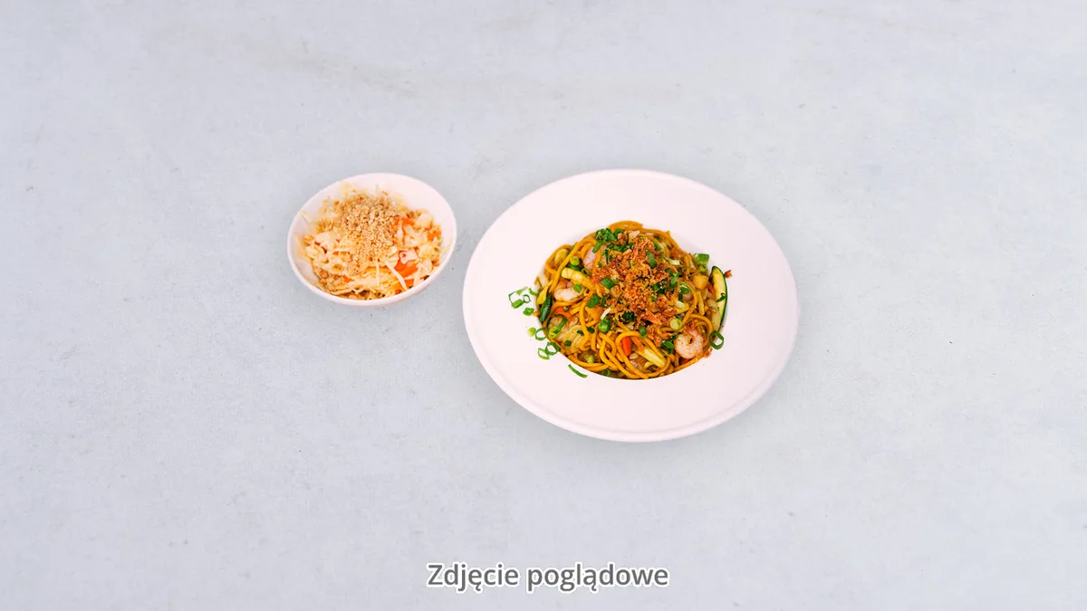 Makaron sojowy z warzywami