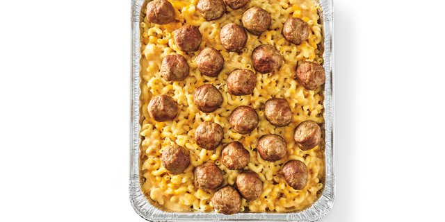 Creamy Cheddar Mac and Cheese w/ Meatballs