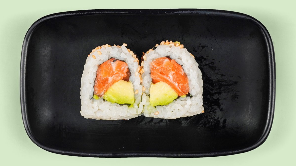 Inside Out Sake Roll