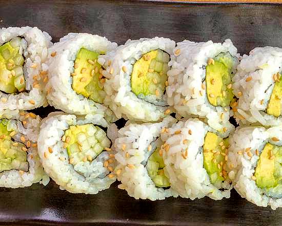 Acocado cucumber roll