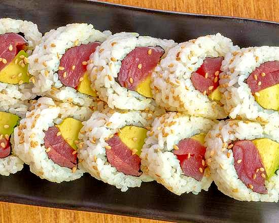 Tuna Roll*