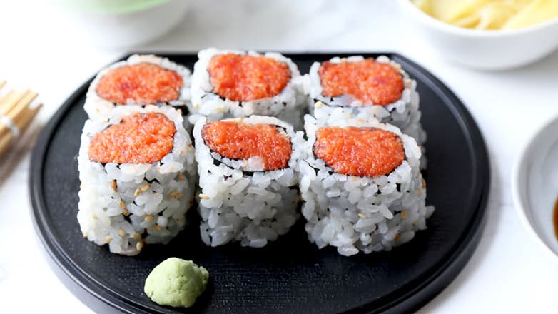 6. Spicy Tuna Roll