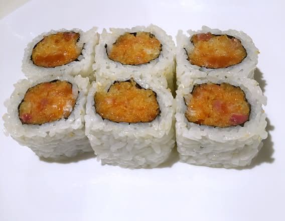 8. Spicy Salmon Roll