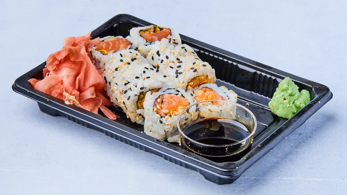 42. Spicy Laks Maki