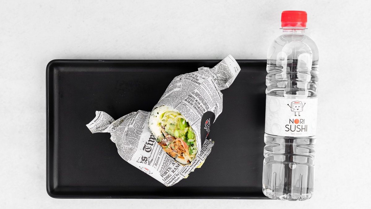 Morski sushi burrito in voda 0.5 l