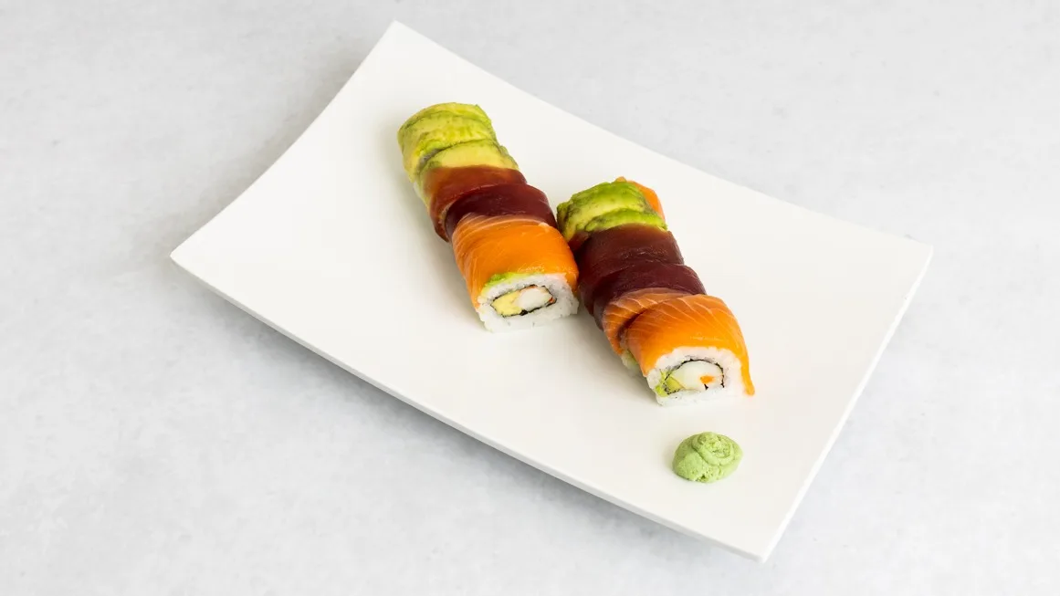 Rainbow uramaki (8 kosov)