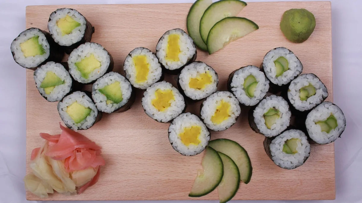 HOSOMAKI SET 7 (avo-jégcsr.-zöldsp)