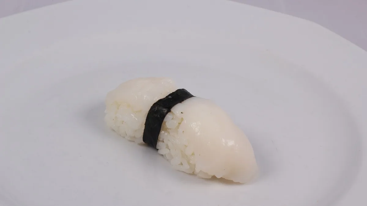 HOTATE NIGIRI