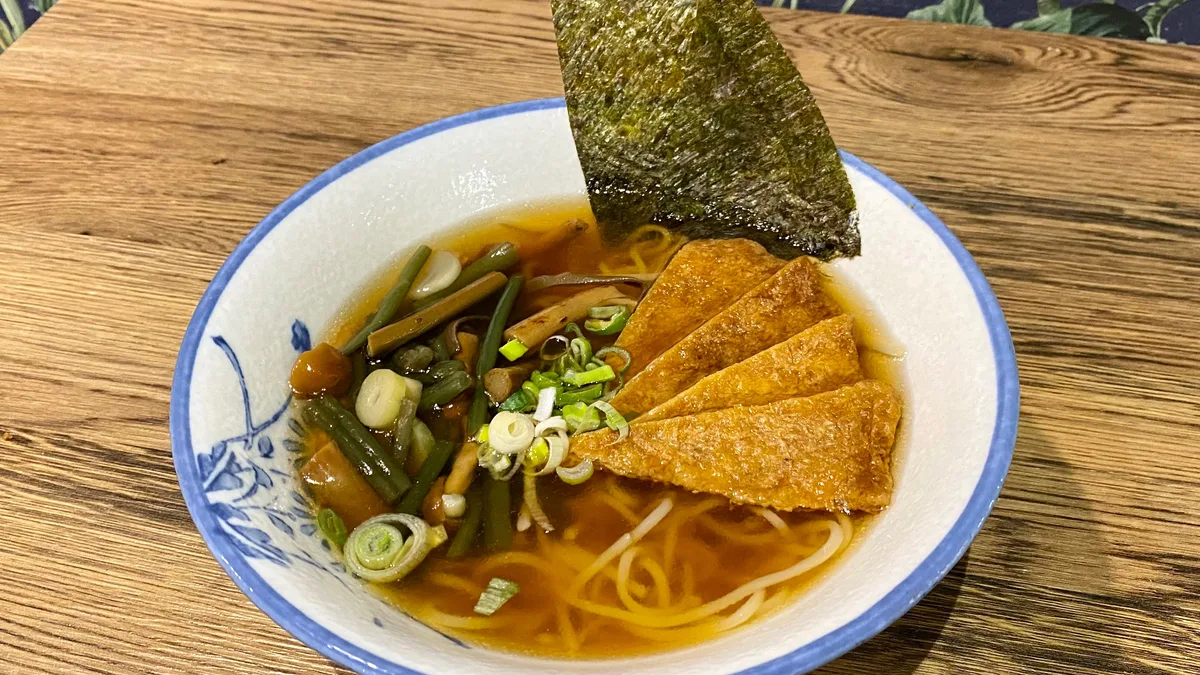 Vegetáriánus ramen leves