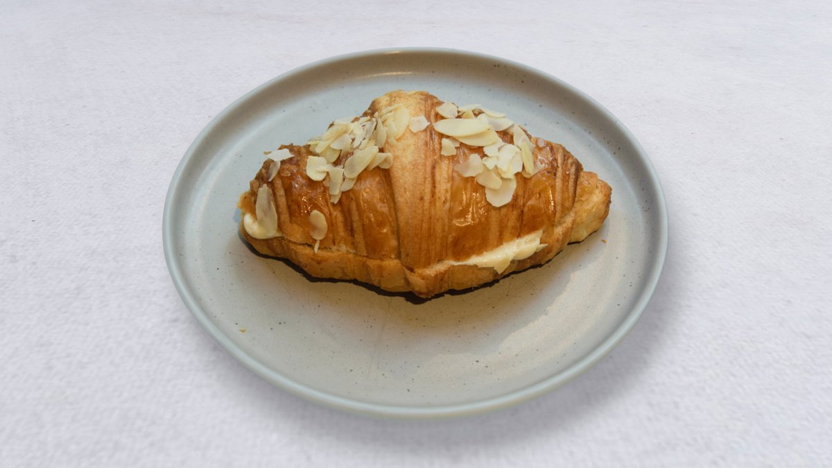 Mascarponés áfonyás croissant