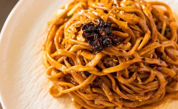 Lao Gan Ma Chicken Fried Noodles 老干妈鸡肉炒面🌶