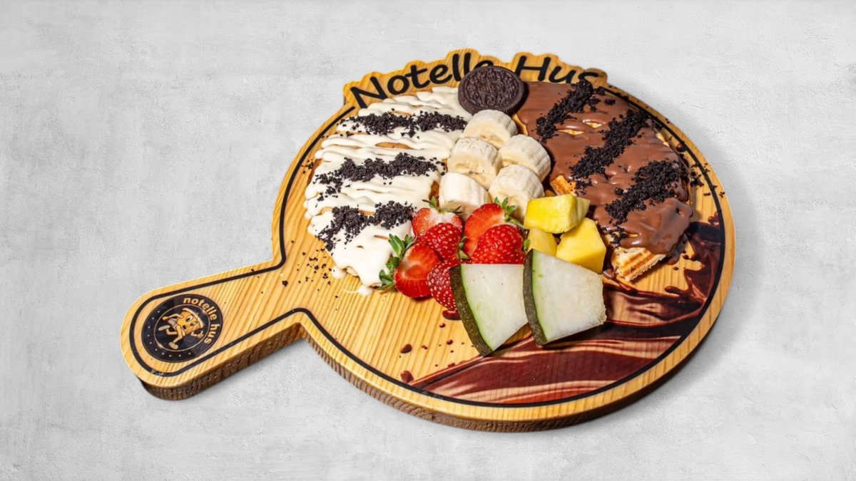 Våffla - Nutella, vit choklad and kinder maxi