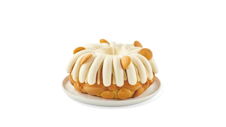 Banana Pudding Cake Made With NILLA 8” Bundt Cake