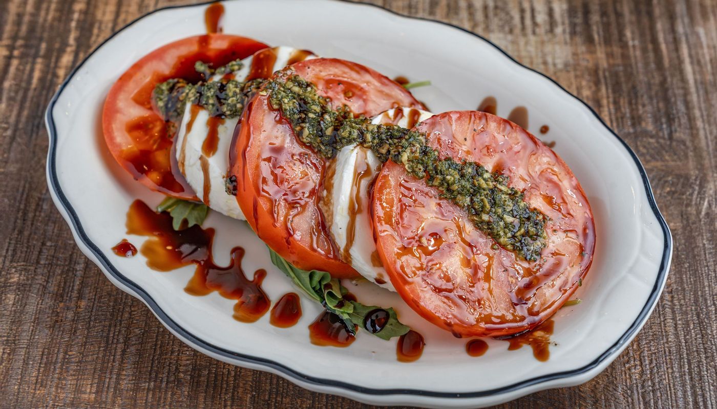SALADE CAPRESE/ CAPRESE SALAD