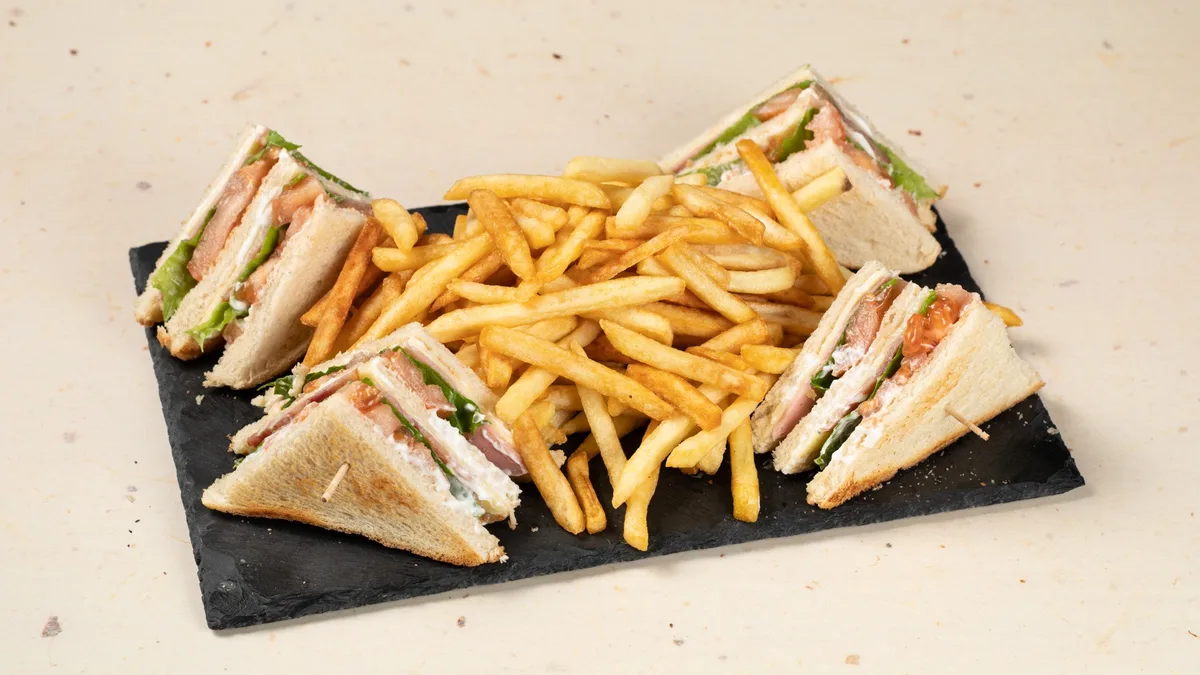 Club Sandwich Αλλαντικών