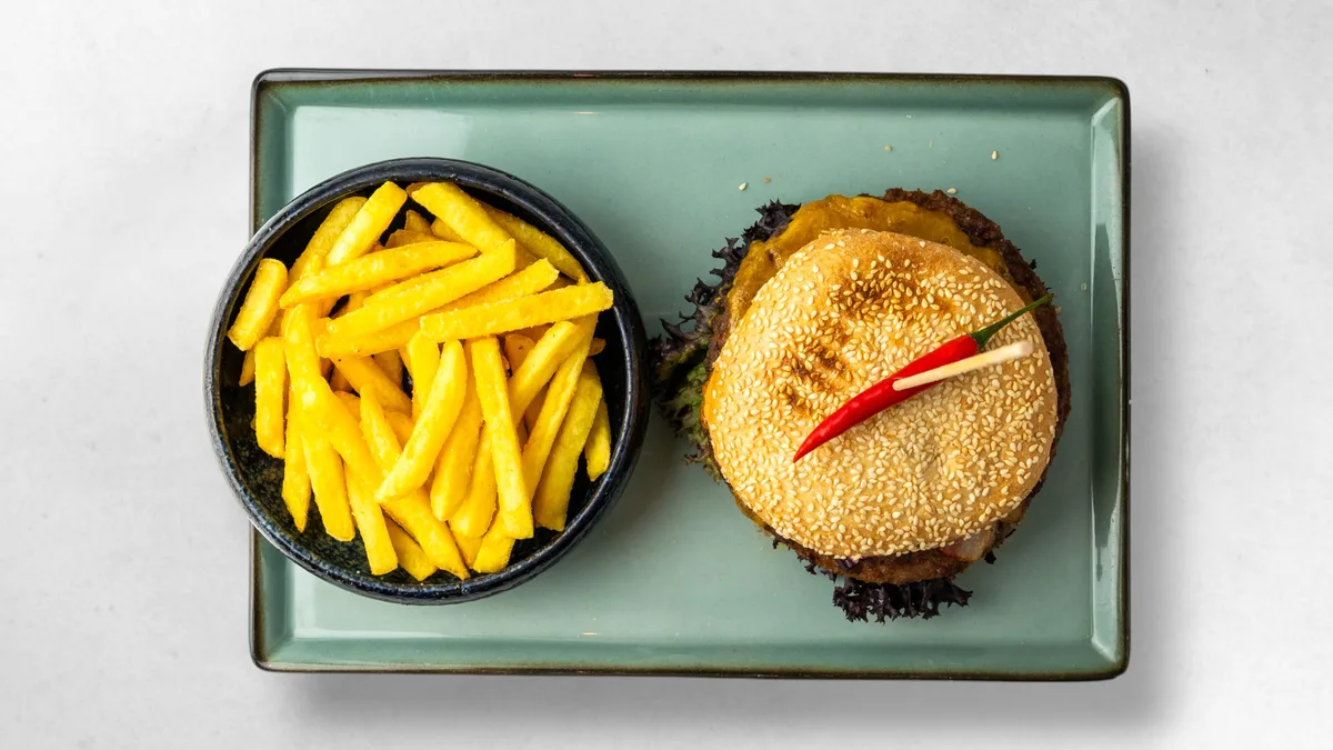 Angus Burger